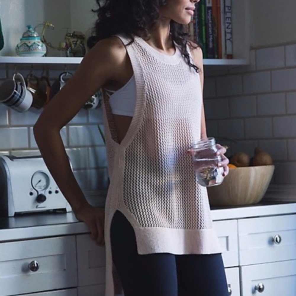 NWOT Rare Lululemon Simply The Vest Knitted Tank